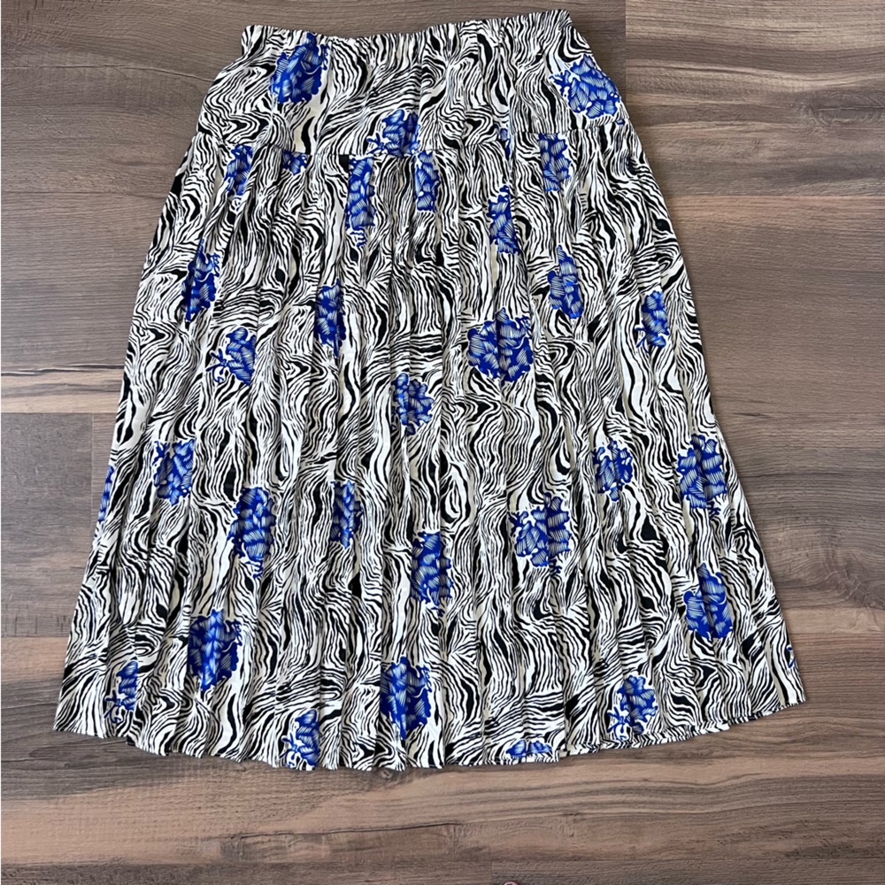 Vintage 80s Evanna Pleated Skirt & Blouse Set - Zebra & Blue Flower Print - Sz M - Picture 15 of 17